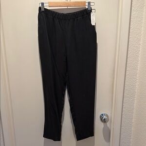 VETTA The Tencel Tapered Pant Black Dress Pants